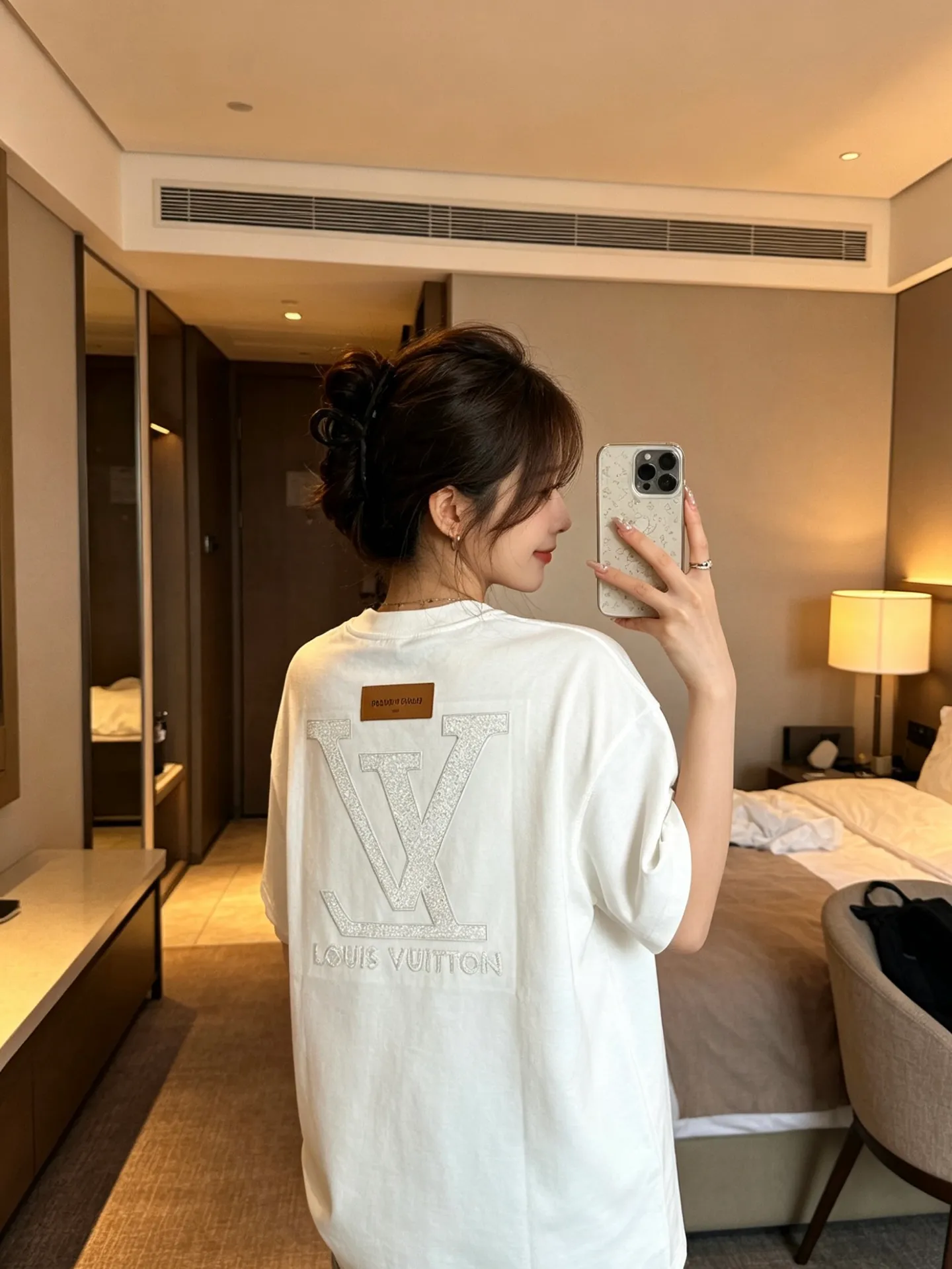 Louis Vuitton/Louis Vuitton front and back letter woven embroidered short sleeves